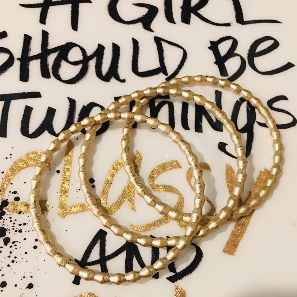 3pc Set of Bangle Round Bracelet ❤️